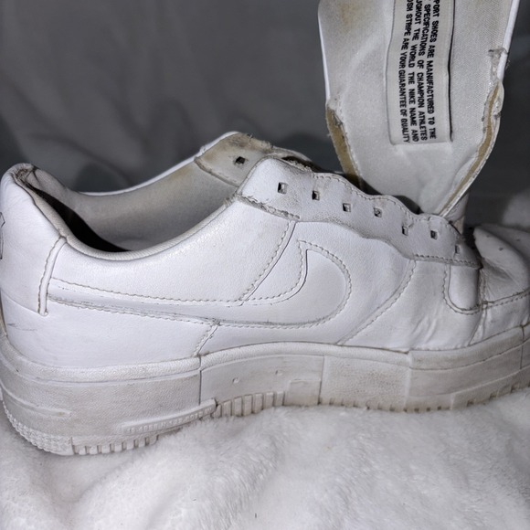 Nike Air Force 1 Pixel Triple White AF1 Low Shoes Women Size 8 CK6649-100 Retro - Picture 8 of 10